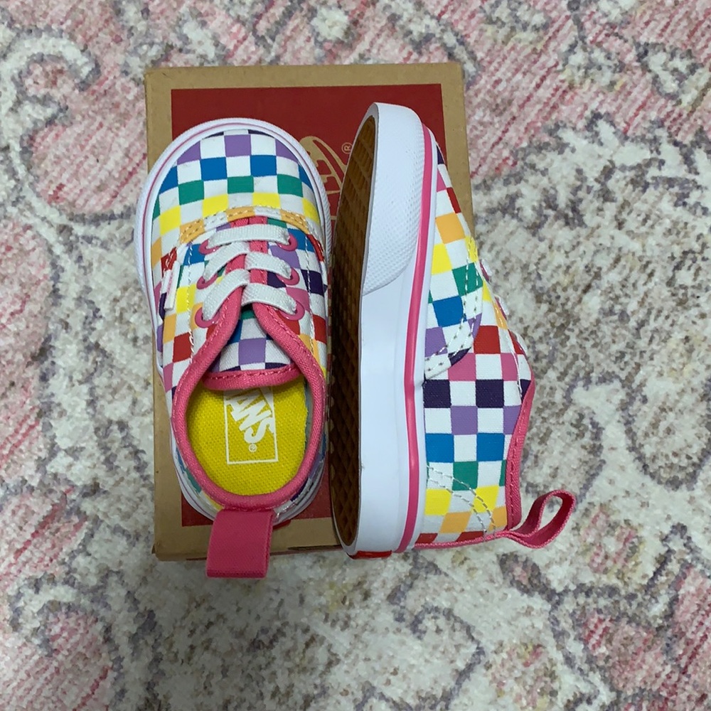 Stylish checkered Vans for baby/toddler!